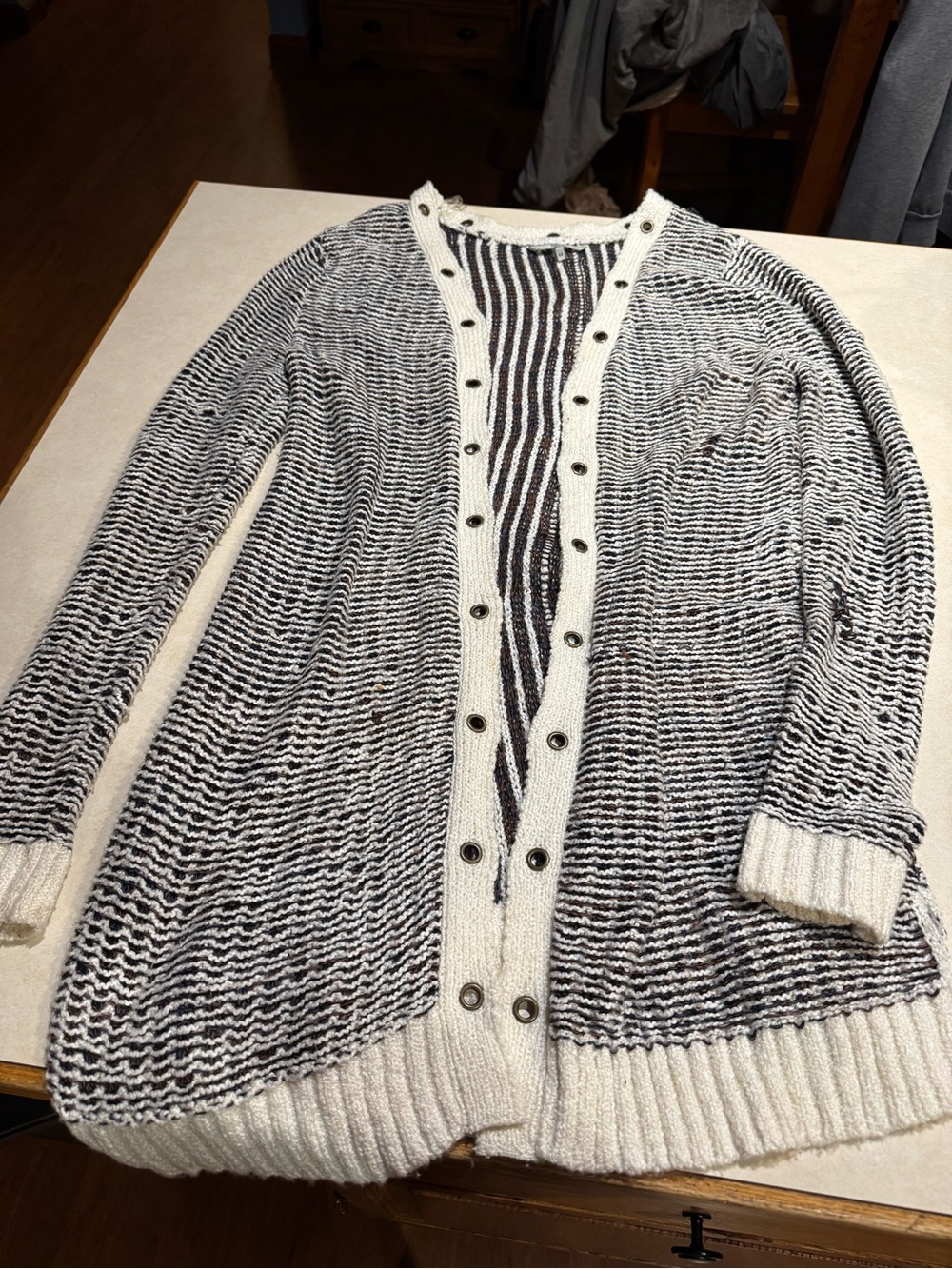 BKE Black & White Marled Open-Front Cardigan with Cream Trim